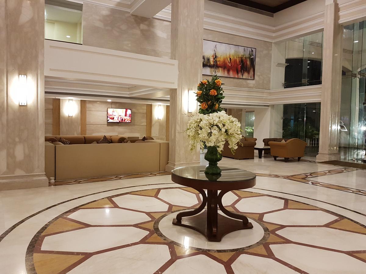 Udman Hotels And Resorts By Ferns N Petals Nueva Delhi Exterior foto