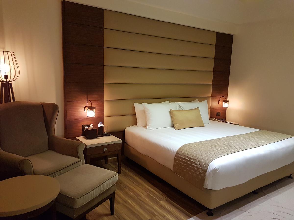 Udman Hotels And Resorts By Ferns N Petals Nueva Delhi Exterior foto