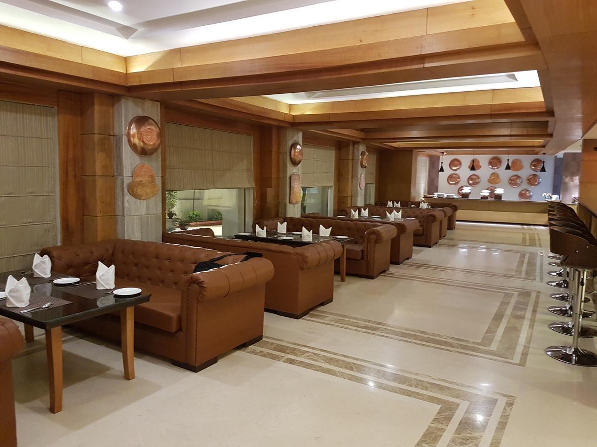 Udman Hotels And Resorts By Ferns N Petals Nueva Delhi Exterior foto